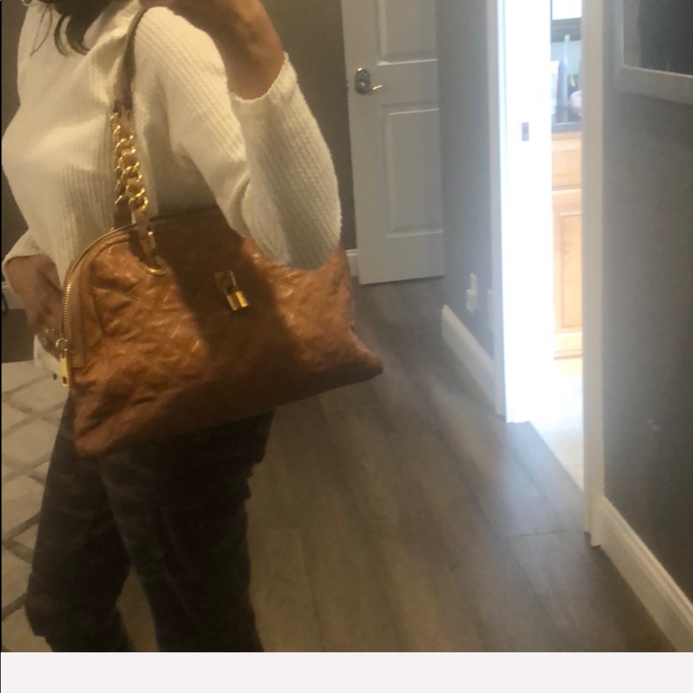 Marc Jacobs Quilted Leather Tote in Cognac Brown with Gold Hardware - Picture 2 of 12